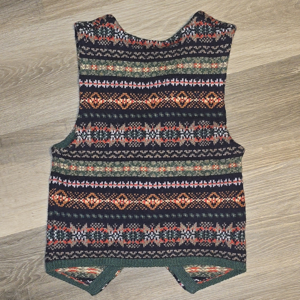 Colorful Knit Vest with Geometric Patterns - Picture 3 of 5